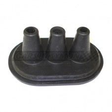 WYA10001 GOMA PASA TUBOS GASOLINA MALETERO PARA MINI 1992-2000
